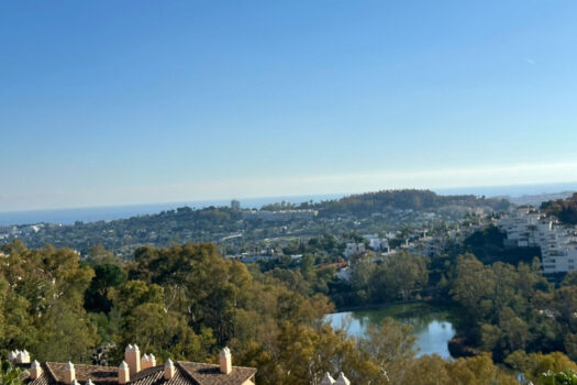 2 Bed roproperties.Penthouse Duplex Apartment for sale in Nueva Andalucia, Costa del Sol