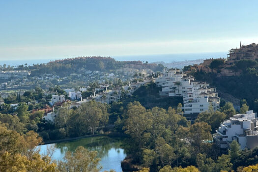 2 Bed roproperties.Penthouse Duplex Apartment for sale in Nueva Andalucia, Costa del Sol