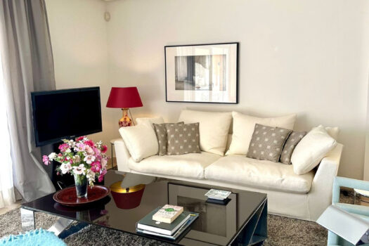 2 Bed roproperties.Penthouse Duplex Apartment for sale in Nueva Andalucia, Costa del Sol