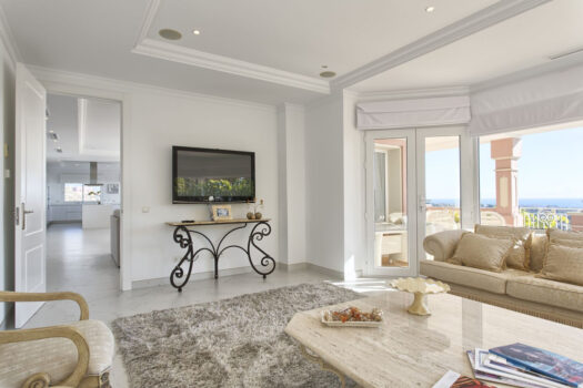 8 Bed Detached Villa for sale in Benahavis, Costa del Sol
