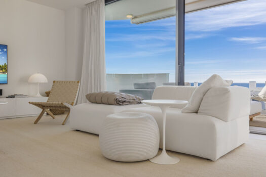 3 Bed Middle Floor Apartment for sale in Fuengirola, Costa del Sol