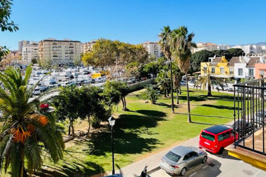 3 Bed Middle Floor Apartment for sale in Fuengirola, Costa del Sol