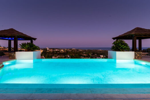 5 Bed Detached Villa for sale in Los Flamingos, Costa del Sol