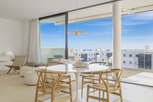 3 Bed Middle Floor Apartment for sale in Fuengirola, Costa del Sol