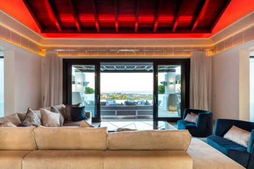 5 Bed Detached Villa for sale in Los Flamingos, Costa del Sol