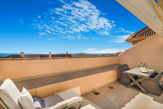 Penthouse mezonetový byt na prodej v Nueva Andalucia, Costa del Sol