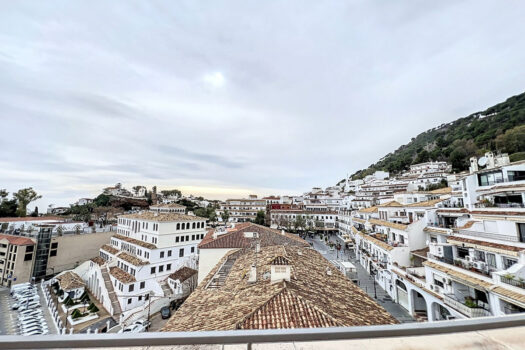 2 Bed Penthouse Apartment for sale in Mijas, Costa del Sol