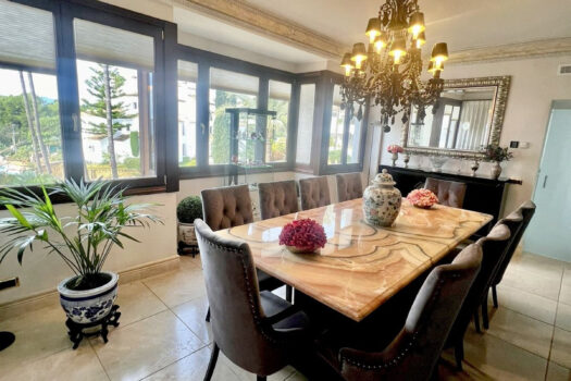 4 Bed roproperties.Penthouse Duplex Apartment for sale in Sierra Blanca, Costa del Sol