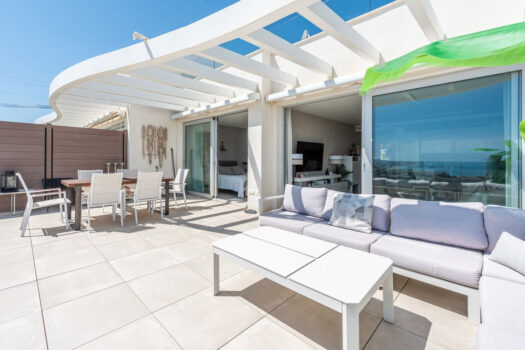 3 Bed Penthouse Apartment for sale in Fuengirola, Costa del Sol