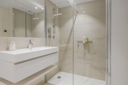 3 Bed Middle Floor Apartment for sale in Fuengirola, Costa del Sol
