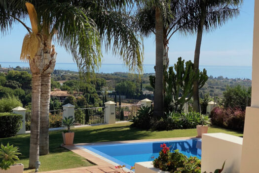 5 Bed Detached Villa for sale in Los Flamingos, Costa del Sol