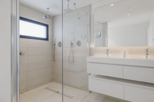 3 Bed Middle Floor Apartment for sale in Fuengirola, Costa del Sol
