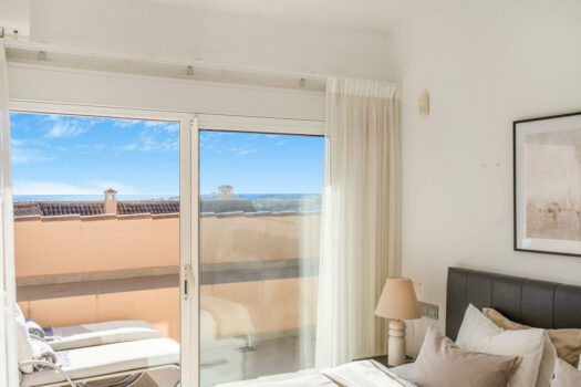 Penthouse mezonetový byt na prodej v Nueva Andalucia, Costa del Sol