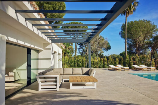 4 Bed Detached Villa for sale in Elviria, Costa del Sol