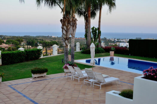 5 Bed Detached Villa for sale in Los Flamingos, Costa del Sol