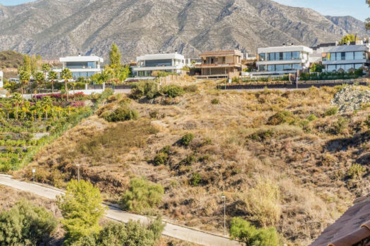 Penthouse mezonetový byt na prodej v Nueva Andalucia, Costa del Sol