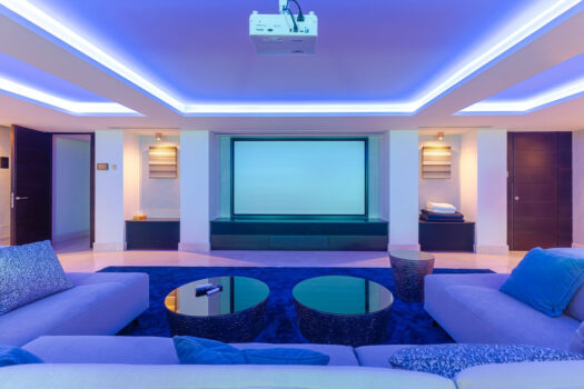 5 Bed Detached Villa for sale in Los Flamingos, Costa del Sol