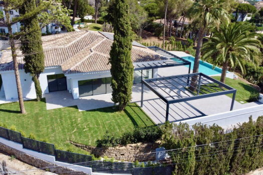 4 Bed Detached Villa for sale in Elviria, Costa del Sol