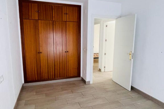 3 Bed Middle Floor Apartment for sale in Fuengirola, Costa del Sol