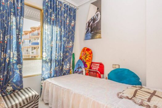 Large corner apartment just 50 meters from the beach in the famous area of La Mata.