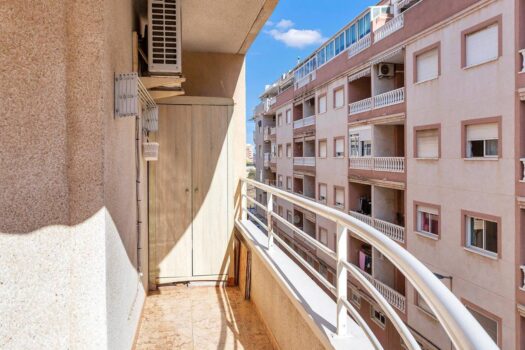 3 bedroom ALL EXTERIOR CORNER opportunity with pool