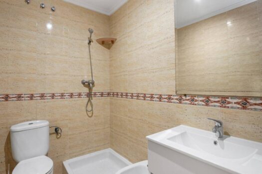 Fantastic Penthouse with Large Terrace and Clear Views in Torrevieja