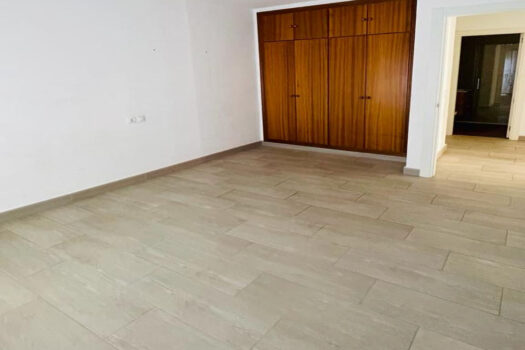 3 Bed Middle Floor Apartment for sale in Fuengirola, Costa del Sol