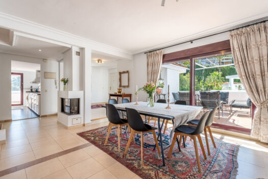 4 Bed Penthouse Apartment for sale in Nueva Andalucia, Costa del Sol