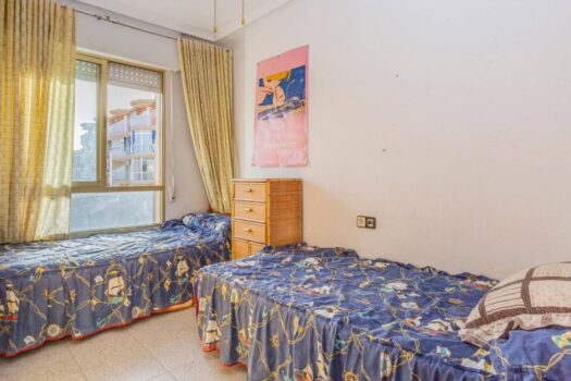Large corner apartment just 50 meters from the beach in the famous area of La Mata.