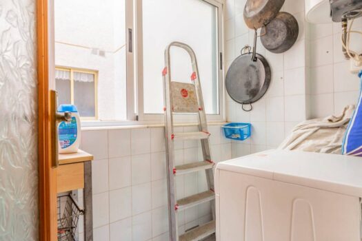 Large corner apartment just 50 meters from the beach in the famous area of La Mata.