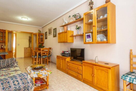 3 bed 2 bath opportunity