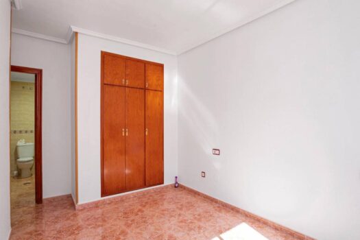 Fantastic Penthouse with Large Terrace and Clear Views Garage and community pool in Torrevieja