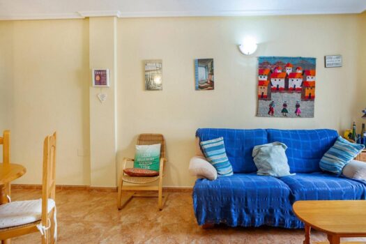Apartment with pool and two bedrooms in Torrevieja