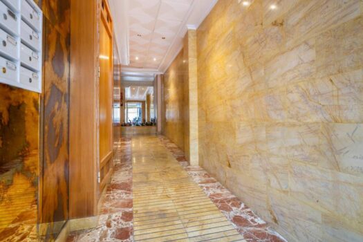 Exclusive Penthouse with South Orientation!