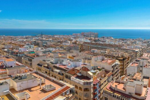 Exclusive Penthouse with South Orientation!