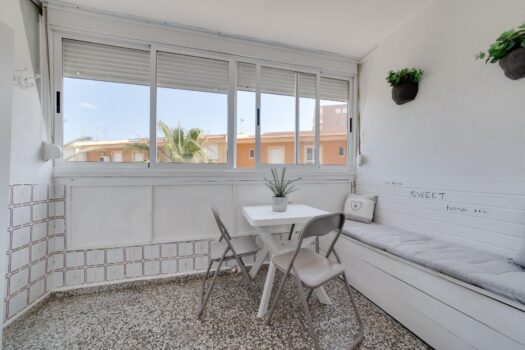 Studio 100 metrů od pláže La Mata (Torrevieja)