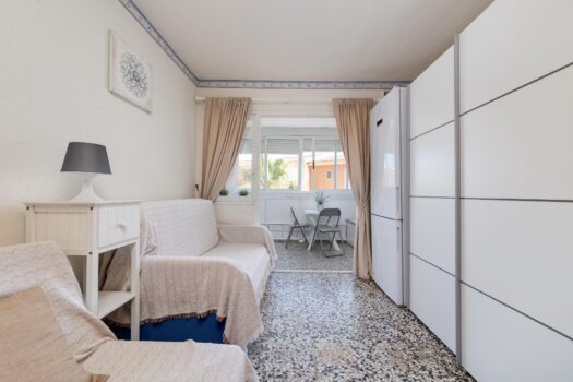 Studio 100 metrů od pláže La Mata (Torrevieja)