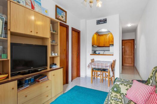 Beautiful and comfortable apartment with 2 bedrooms + 1 bathroom in front of the Bus Station