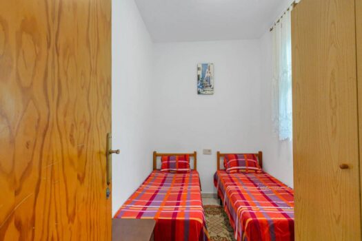 Beautiful and comfortable apartment with 2 bedrooms + 1 bathroom in front of the Bus Station