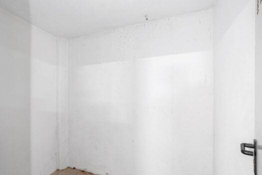 Fantastic apartment from 2009 with 2 bedrooms + 2 bathrooms with garage and storage room