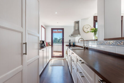 4 Bed Penthouse Apartment for sale in Nueva Andalucia, Costa del Sol